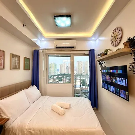 Condo Unit With Balcony In Manila